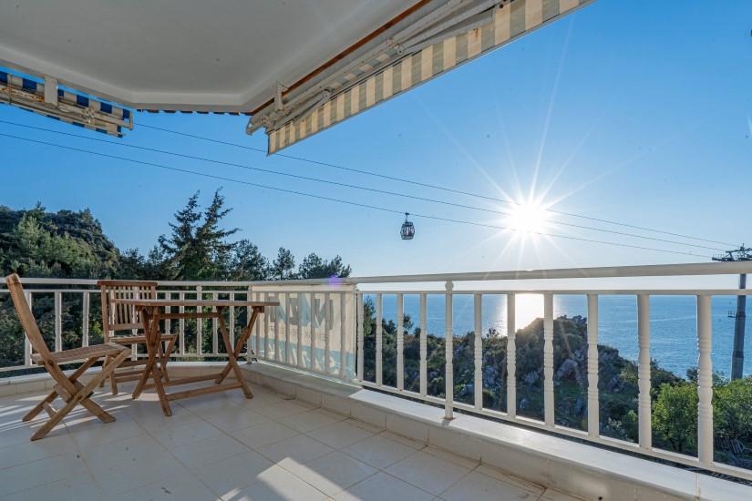 Apartment mit einem Schlafzimmer mit Blick auf den Kleopatra-Strand - Photo 17