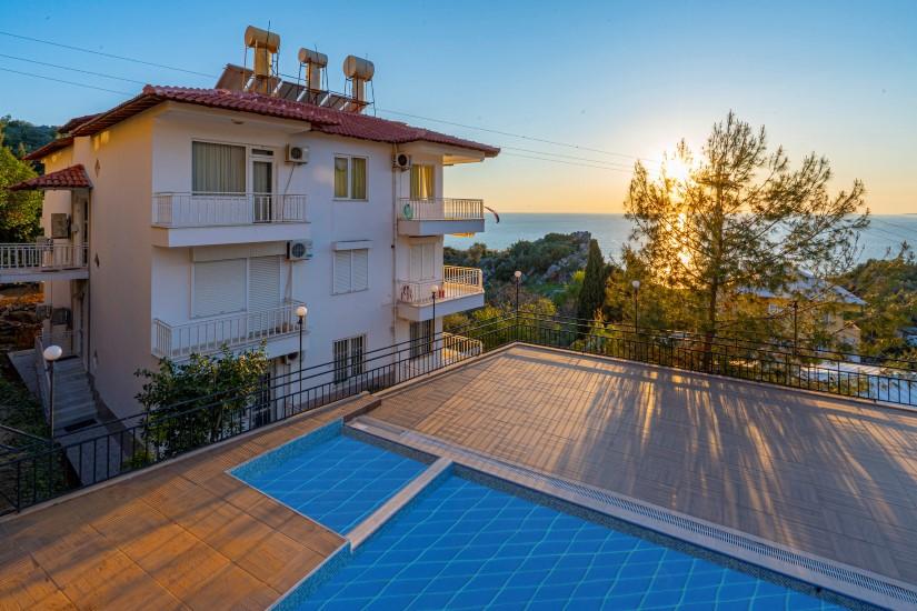 Apartment mit einem Schlafzimmer mit Blick auf den Kleopatra-Strand - Photo 8