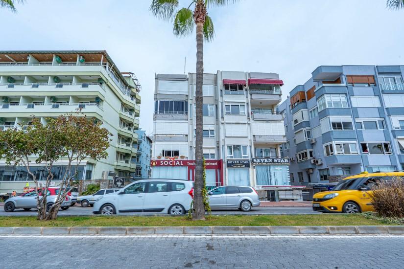 Preiswerte Wohnung mit zwei Schlafzimmern im Zentrum von Alanya - Photo 1