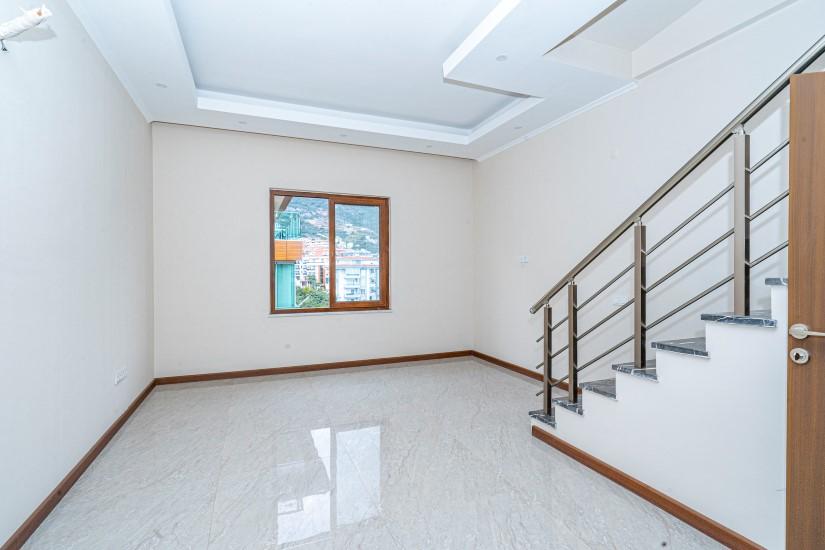 Penthouse 4+1 in einem Neubau im Zentrum von Alanya - Photo 11