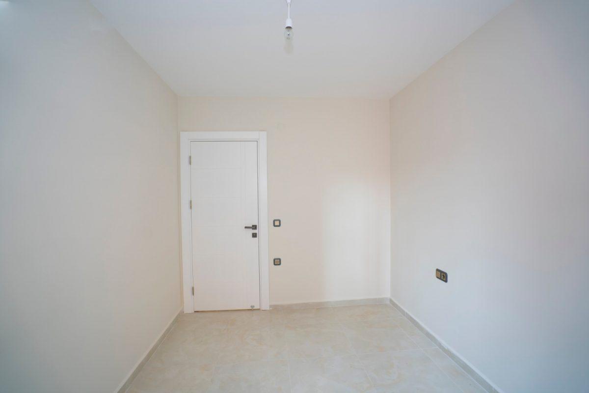 MAY369 - Photo 21