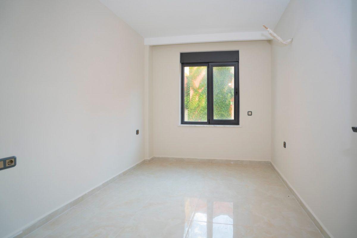 MAY369 - Photo 23