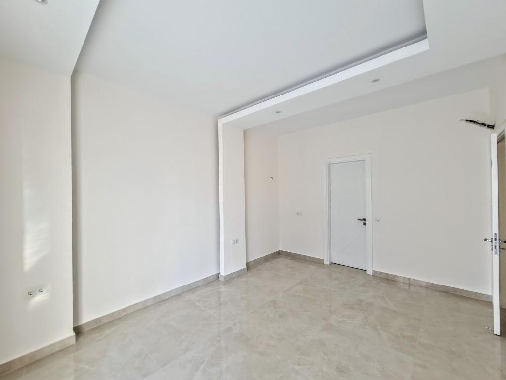 MAY529 - Photo 15