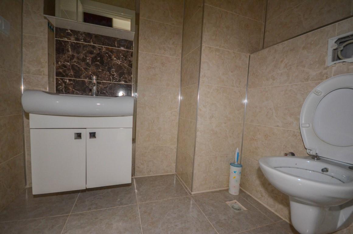 MAY464 - Photo 29