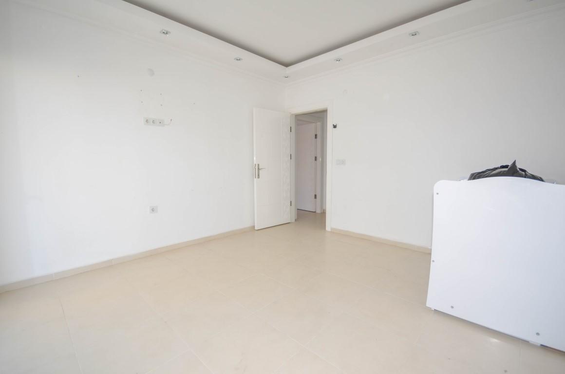MAY464 - Photo 21