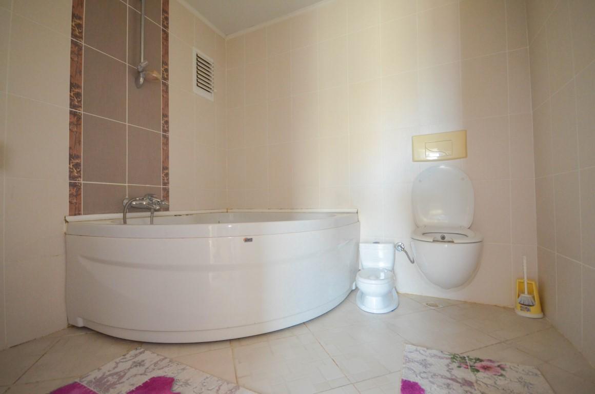 MAY461 - Photo 22