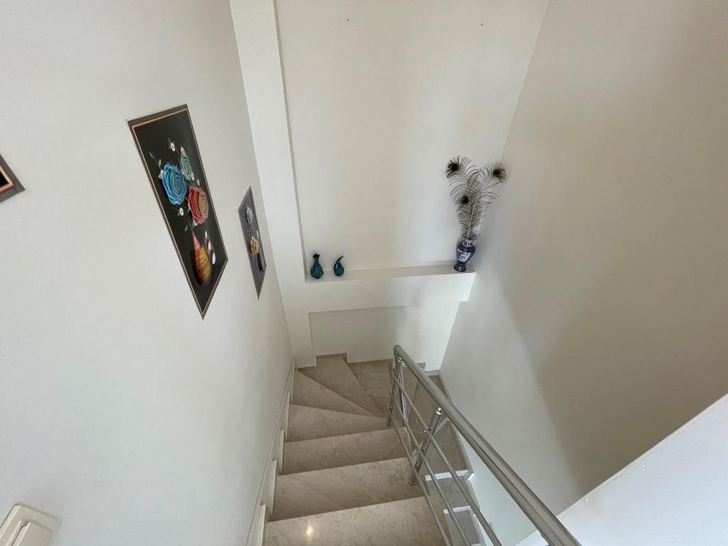 MAY540 - Photo 11