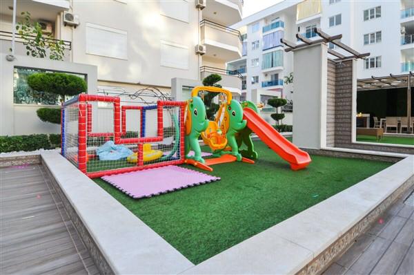 MAY503 - Photo 22
