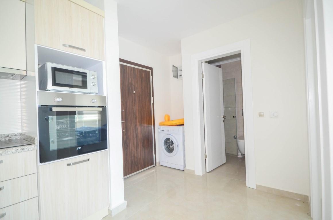 MAY460 - Photo 18