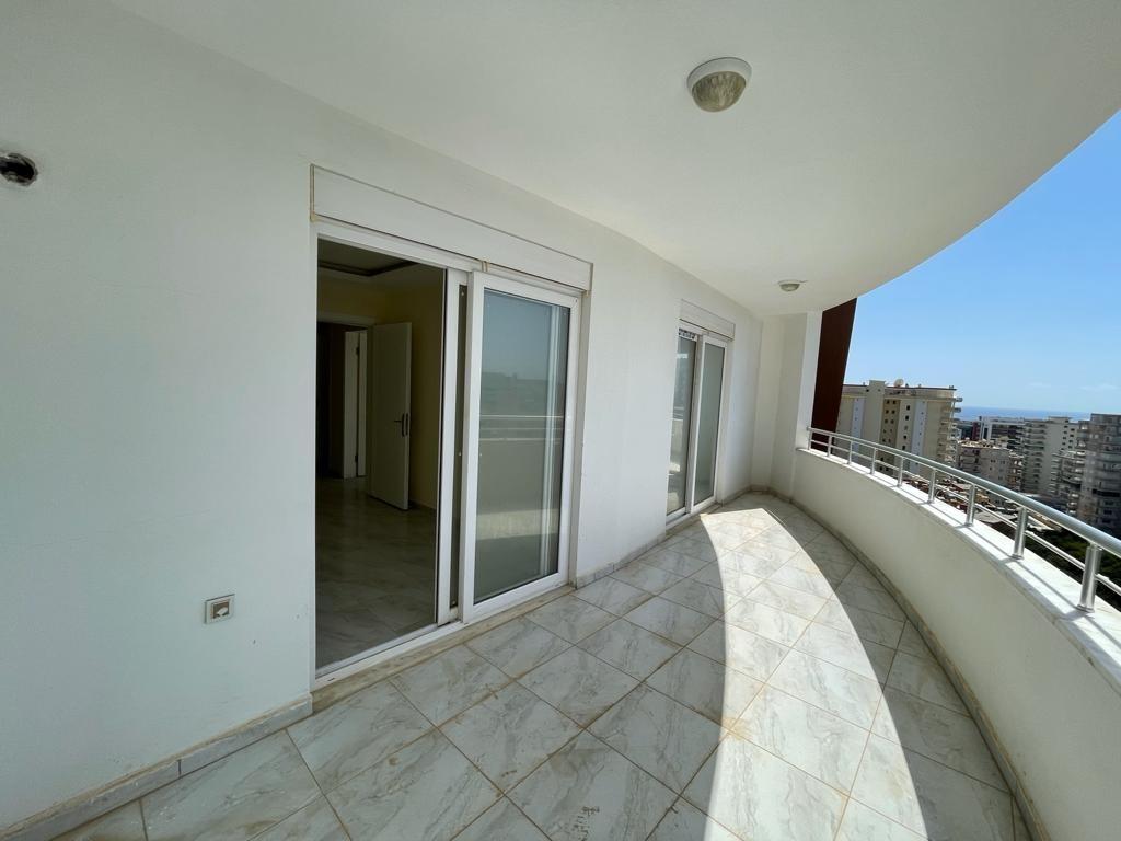 MAY538 - Photo 23