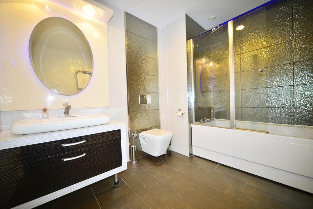 MAY573 - Photo 15