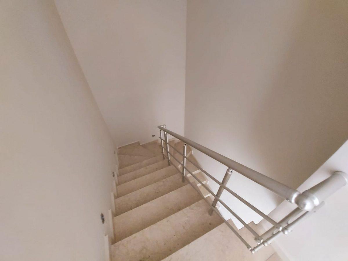 MAY563 - Photo 11