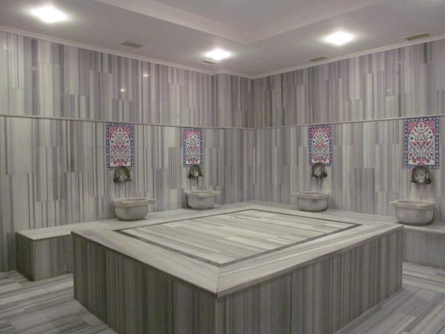 MAY692 - Photo 13