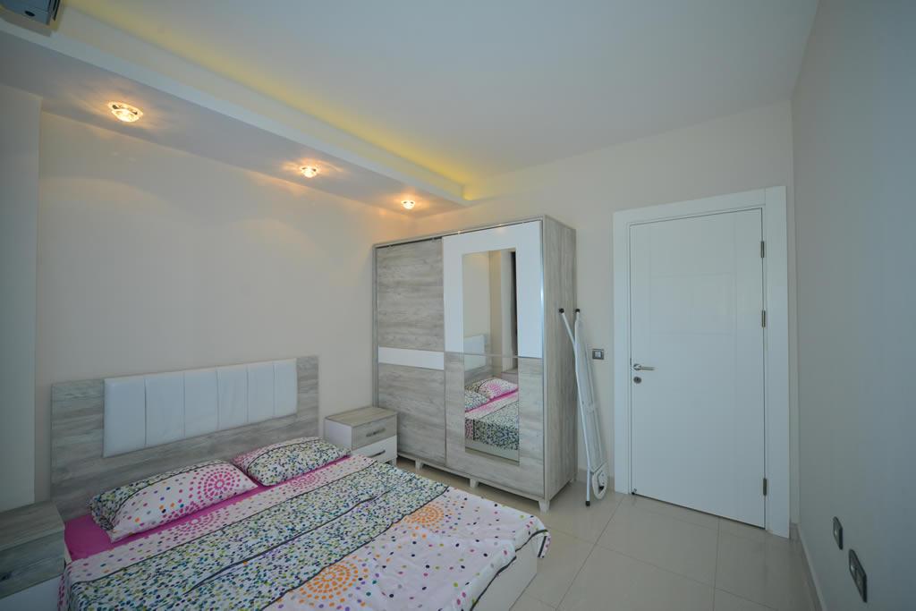 MAY580 - Photo 10