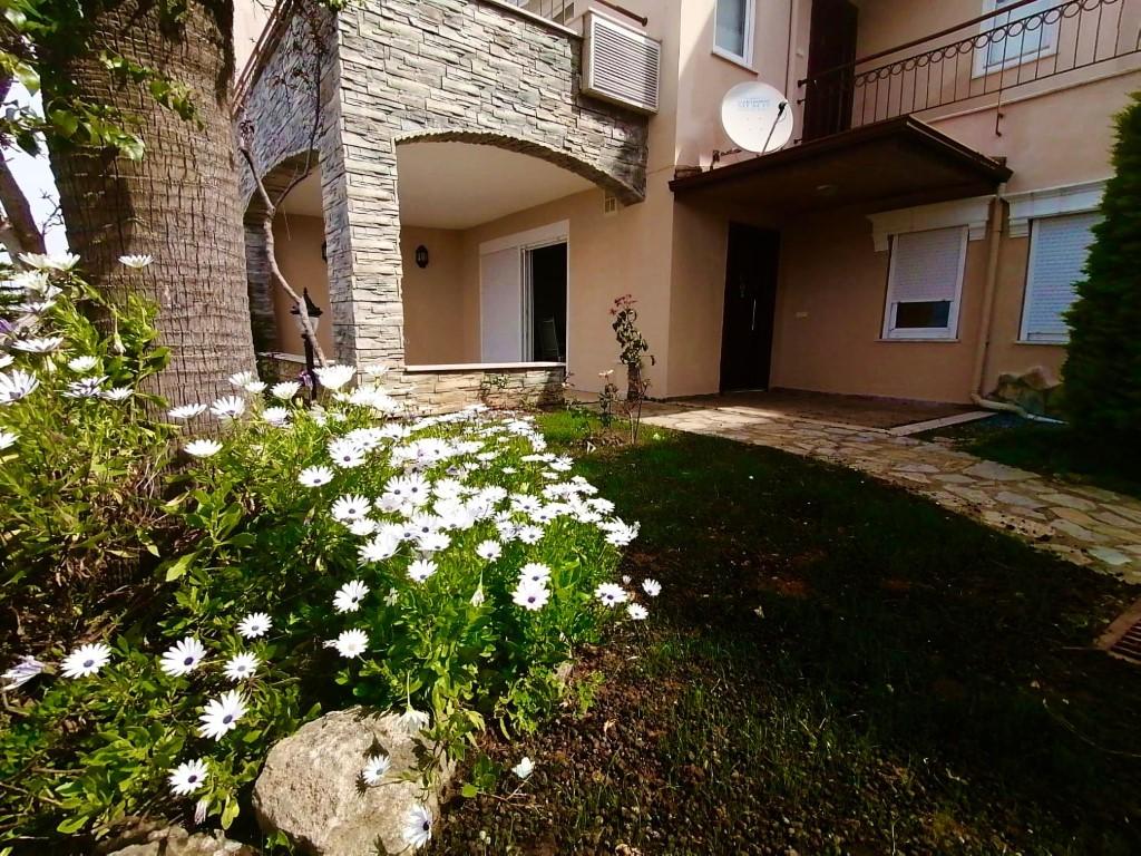 MAY659 - Photo 18