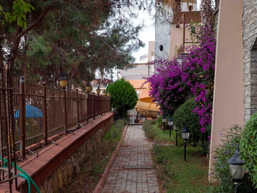 MAY659 - Photo 21