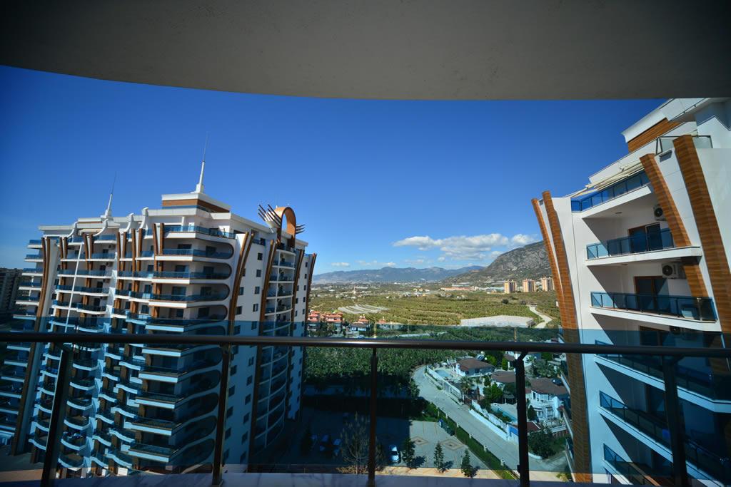 MAY580 - Photo 20