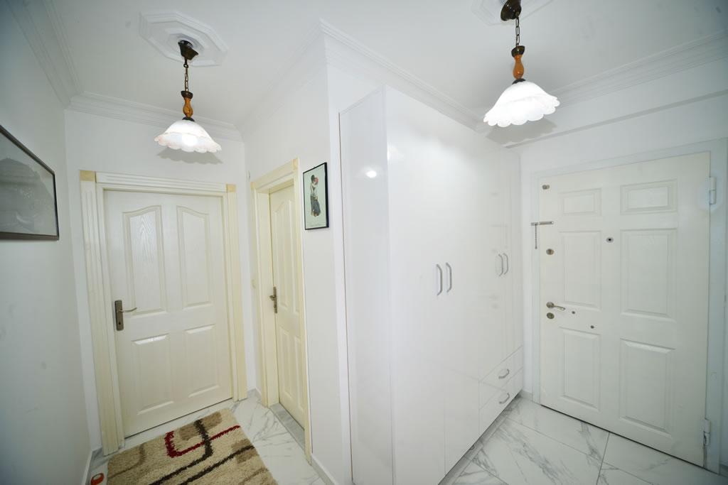 MAY574 - Photo 16