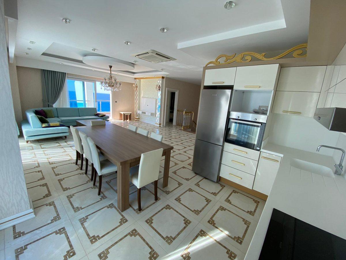 MAY596 - Photo 2