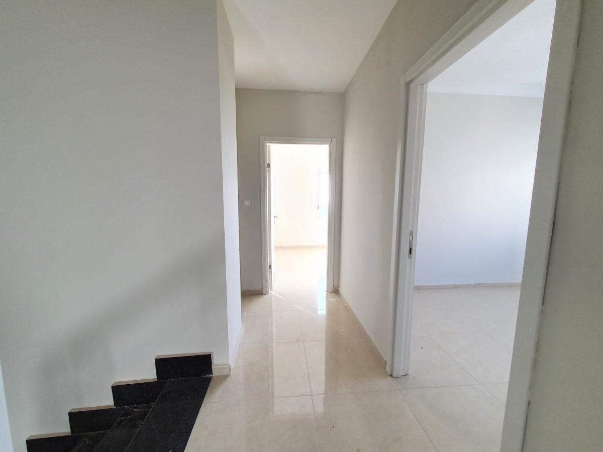 MAY651 - Photo 13
