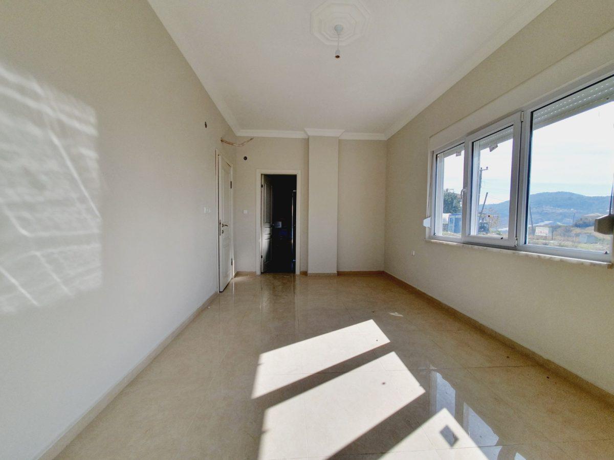 MAY651 - Photo 14
