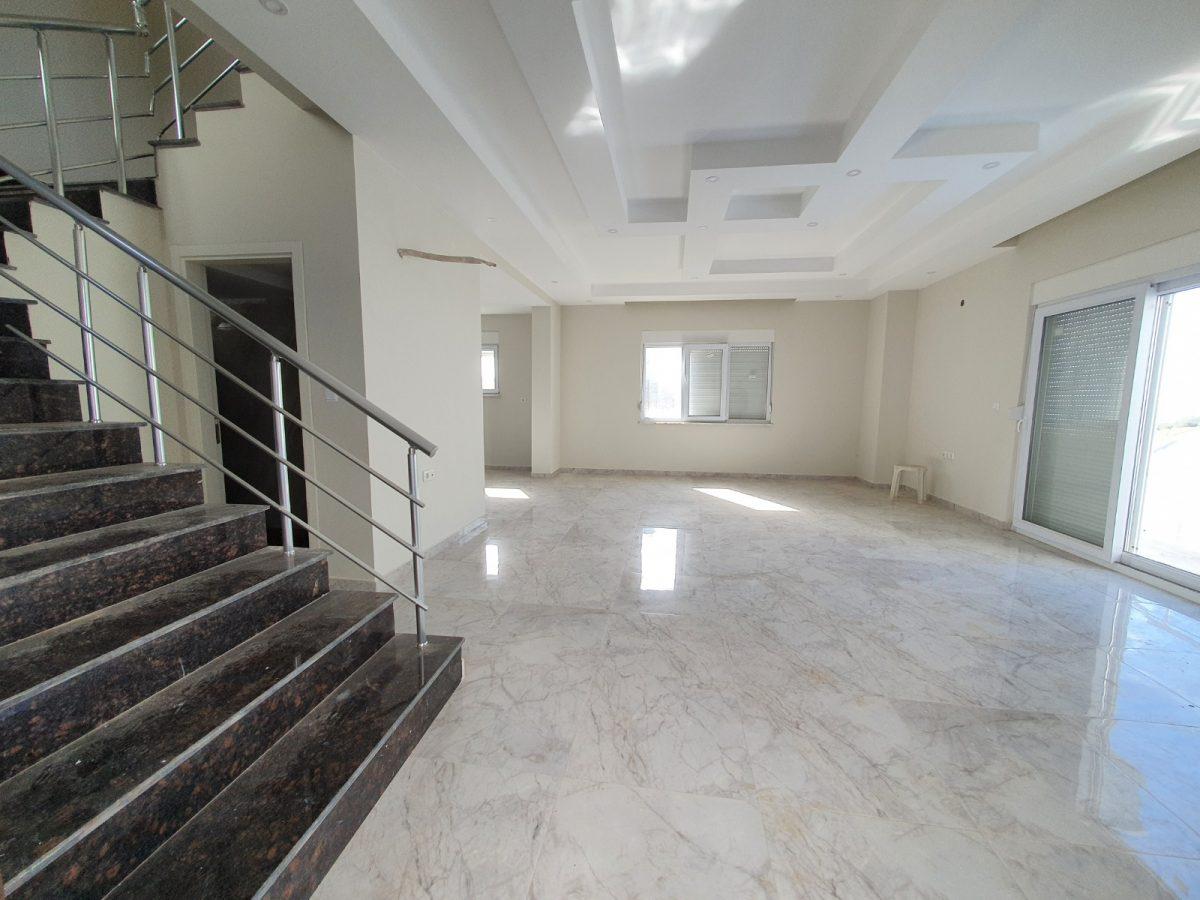 MAY651 - Photo 10