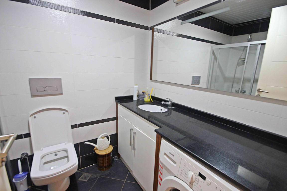 MAY585 - Photo 13