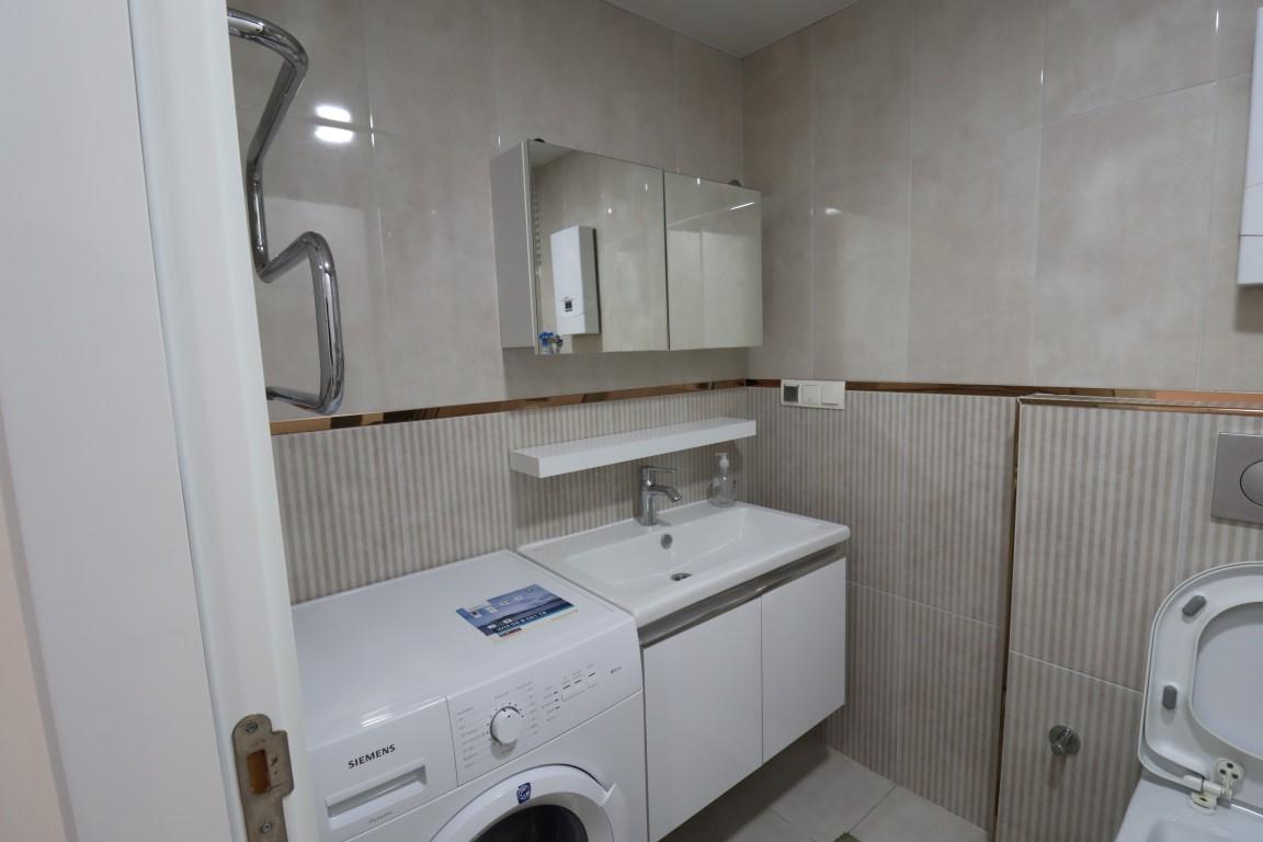 MAY571 - Photo 16