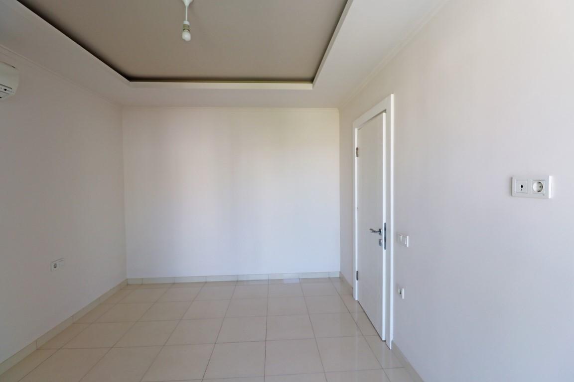 MAY679 - Photo 39