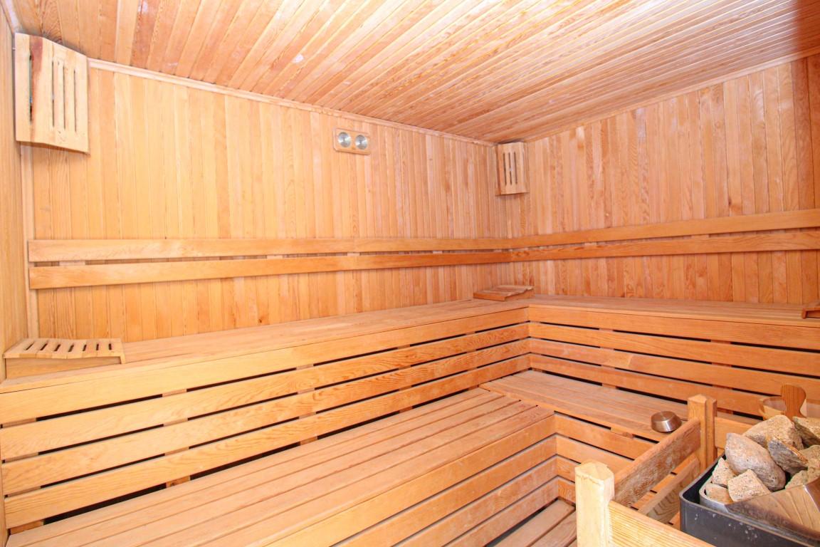 MAY712 - Photo 10