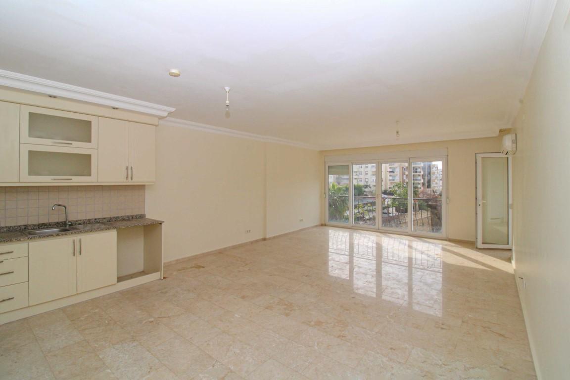 MAY714 - Photo 28
