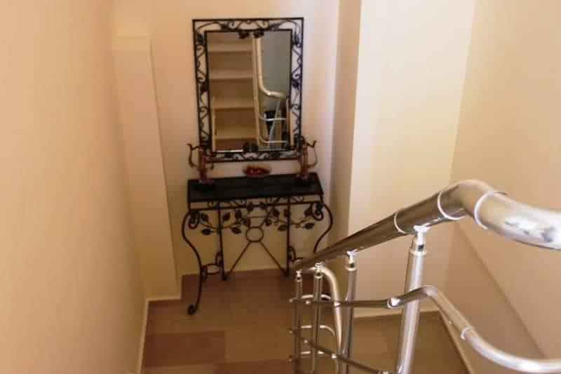 MAY761 - Photo 19