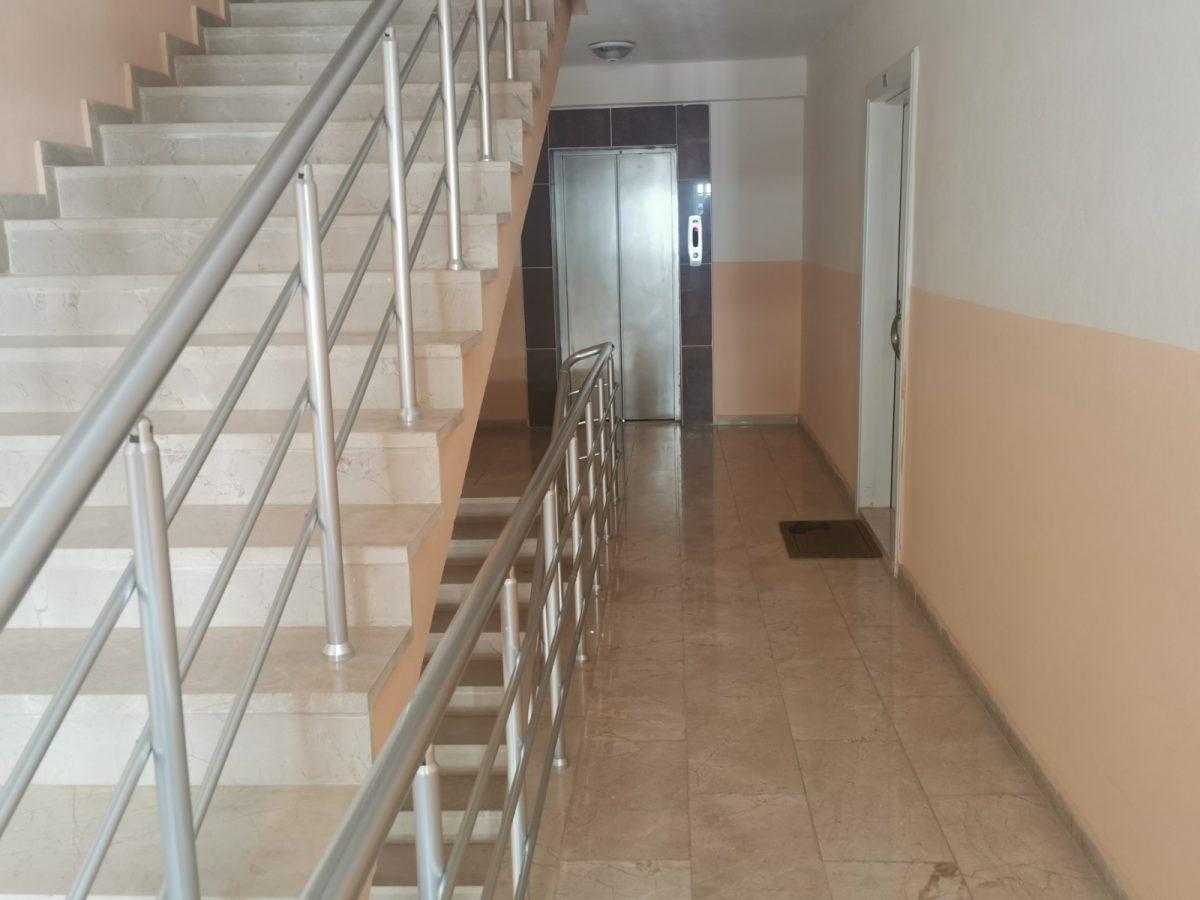 MAY690 - Photo 13
