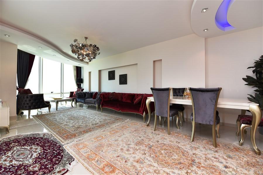 MAY621 - Photo 21