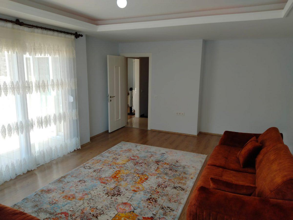 MAY660 - Photo 22