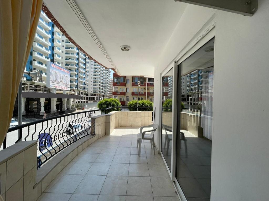 MAY586 - Photo 30
