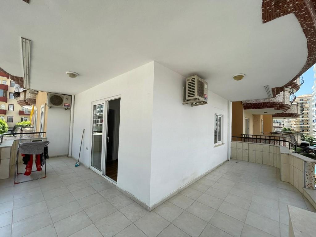 MAY586 - Photo 34