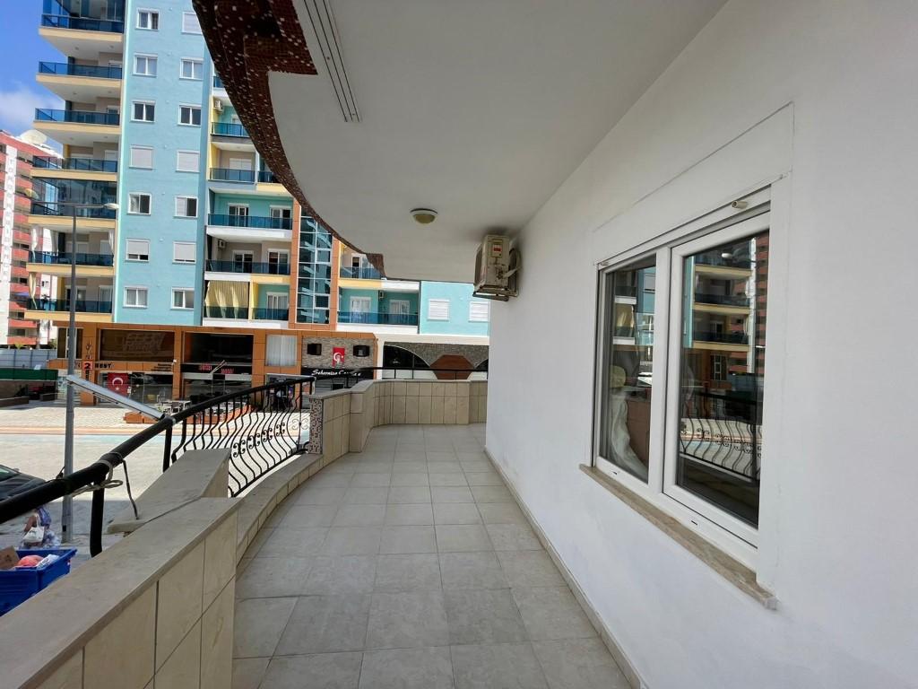 MAY586 - Photo 35
