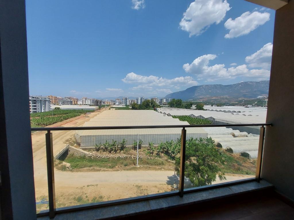 MAY715 - Photo 22