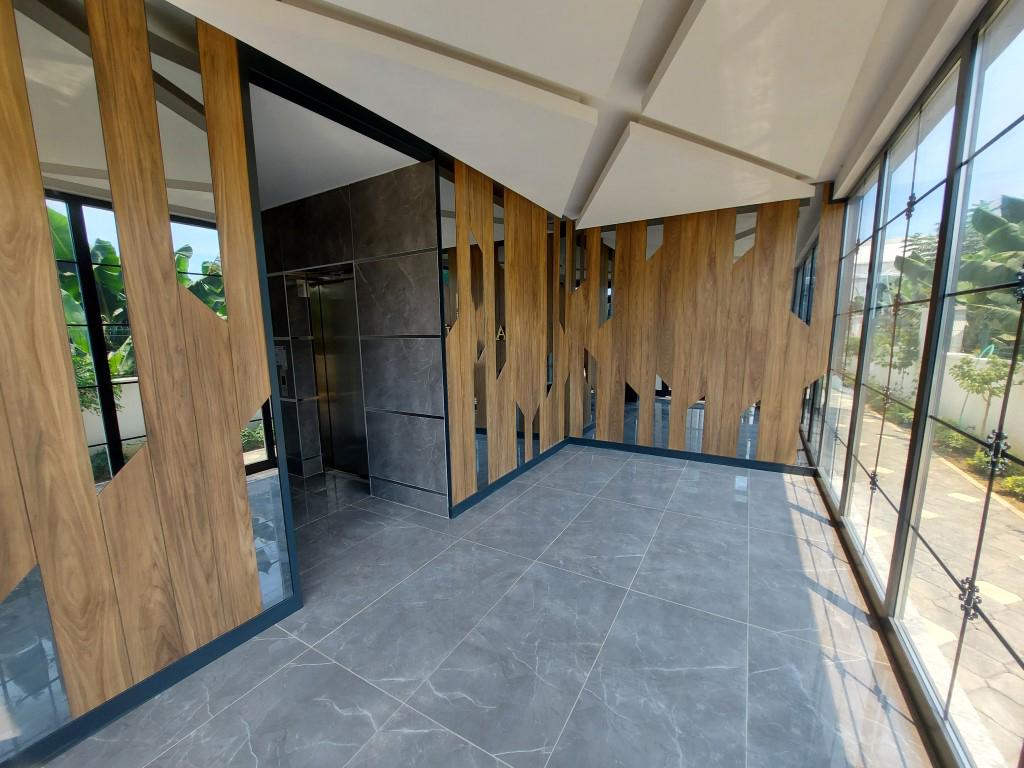 MAY715 - Photo 12