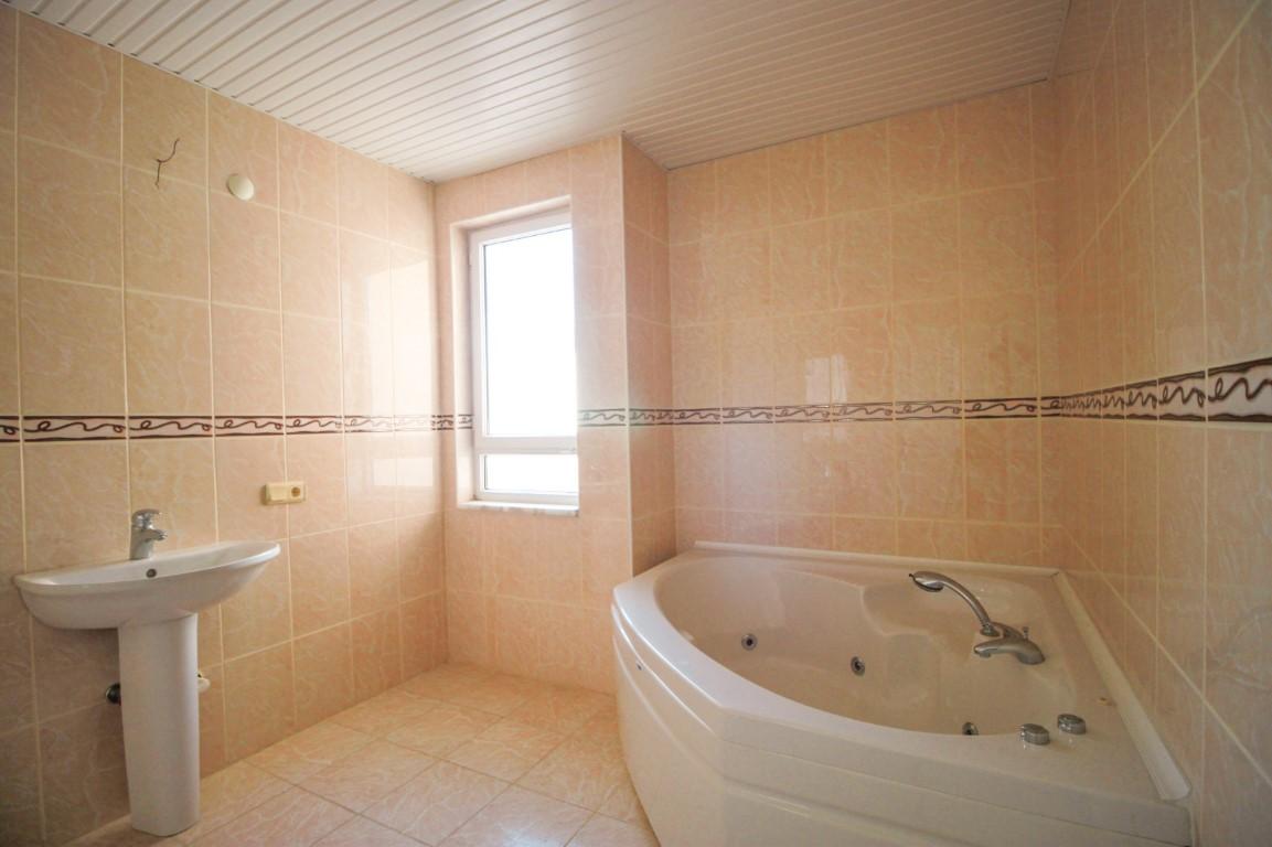MAY753 - Photo 32