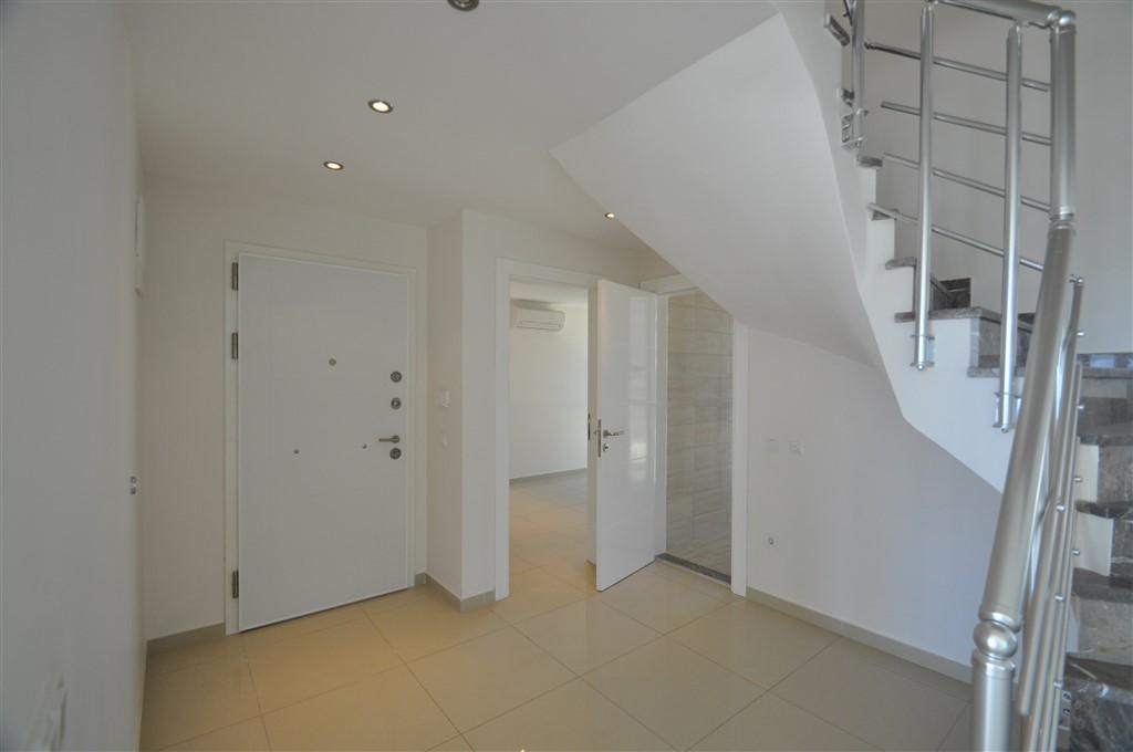 MAY1037 - Photo 11