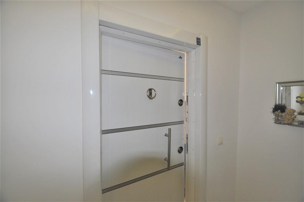 MAY1001 - Photo 7