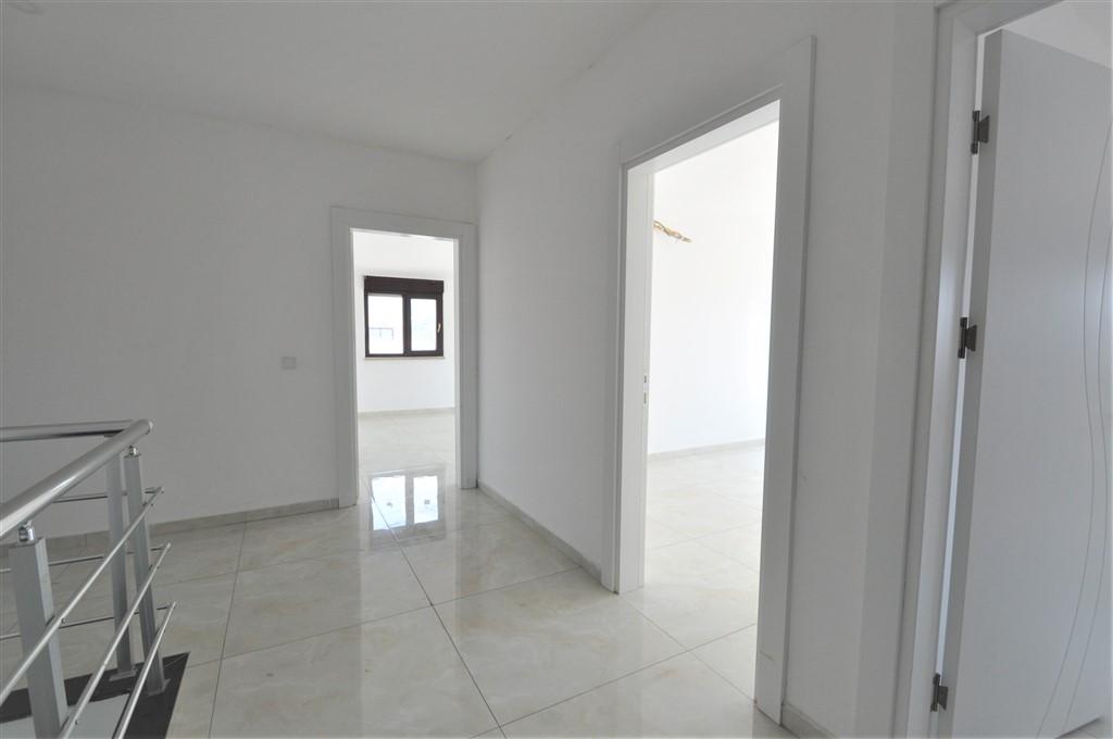 MAY1036 - Photo 13