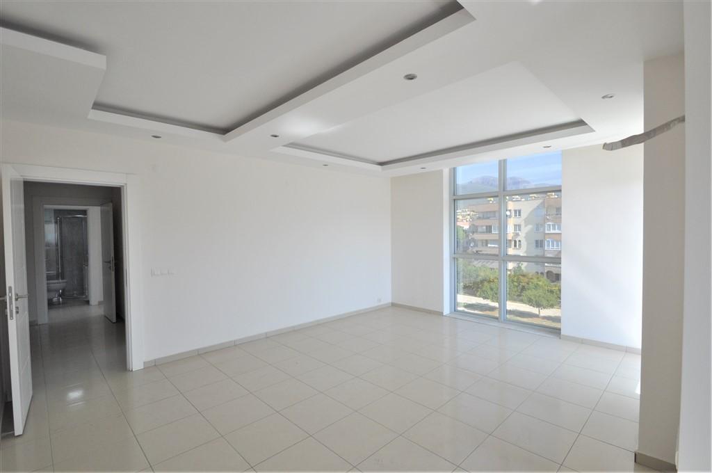 MAY1001 - Photo 14