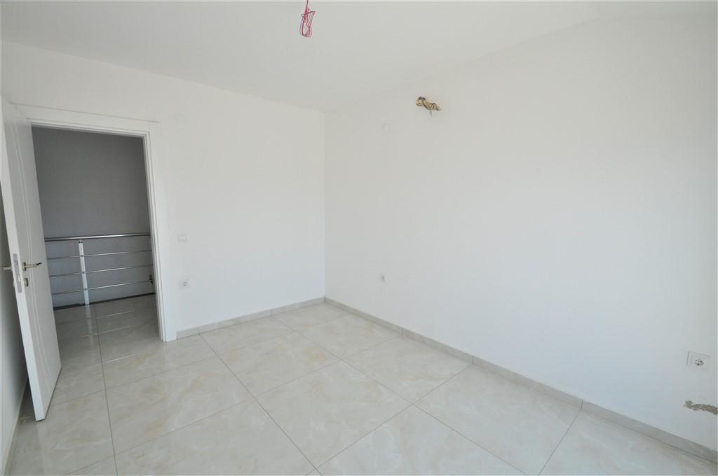 MAY1036 - Photo 19
