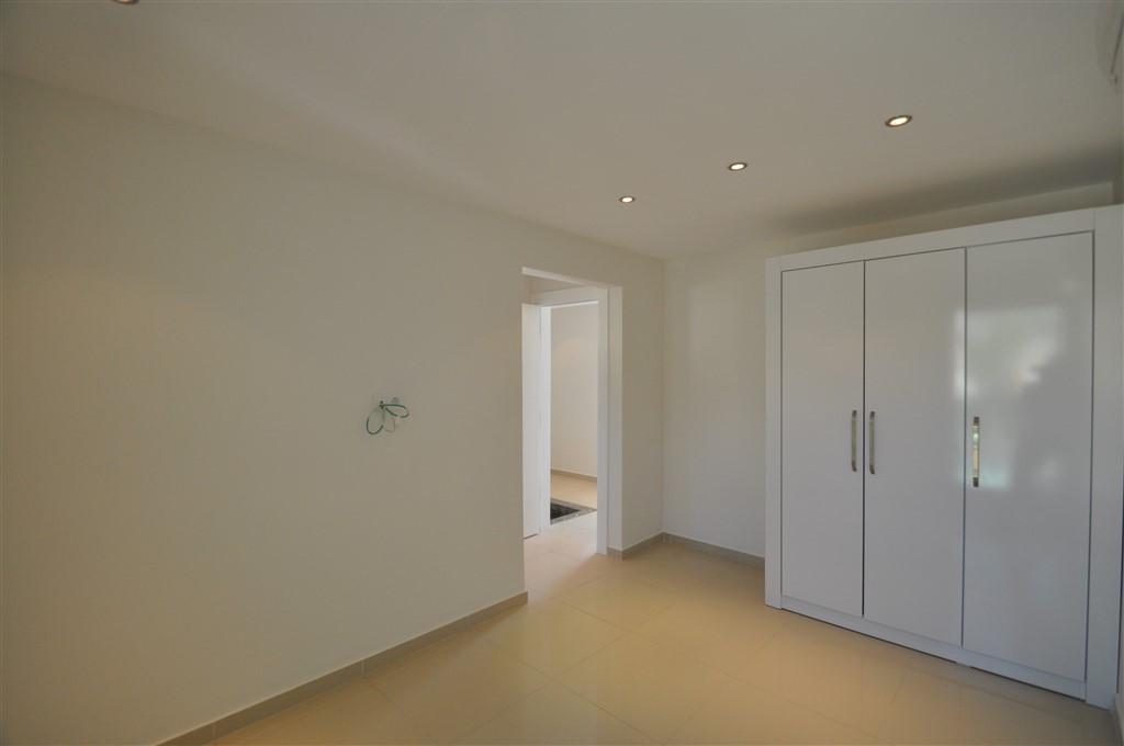 MAY1037 - Photo 26