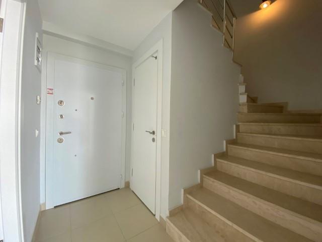 MAY1029 - Photo 10