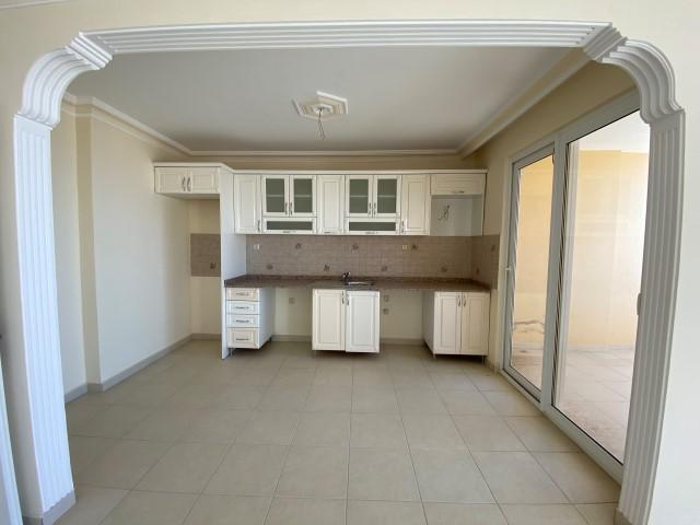 MAY1028 - Photo 11