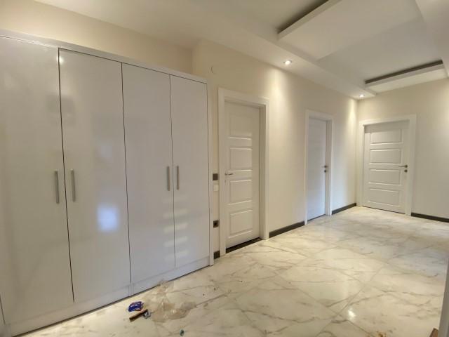 MAY1030 - Photo 20
